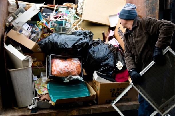 Best Estate Cleanout Services  in Frontenac, MO